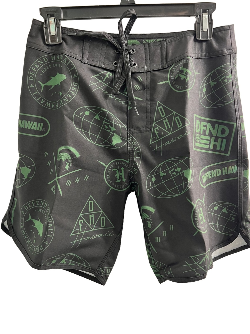Defend Hawaii Men's Black & Green Logo Board Shorts